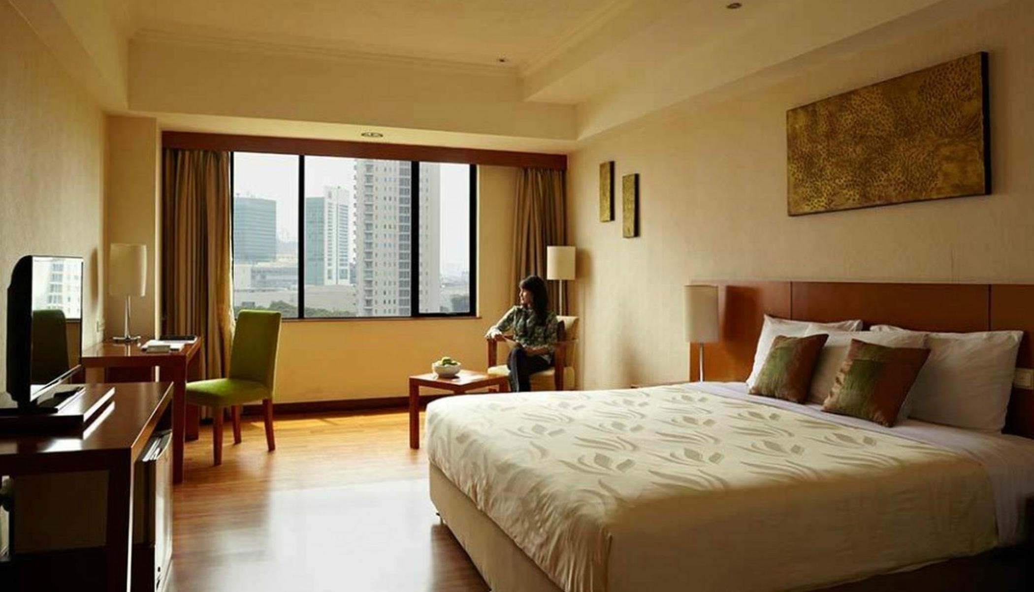Artotel Gelora Senayan Jakarta Exterior photo