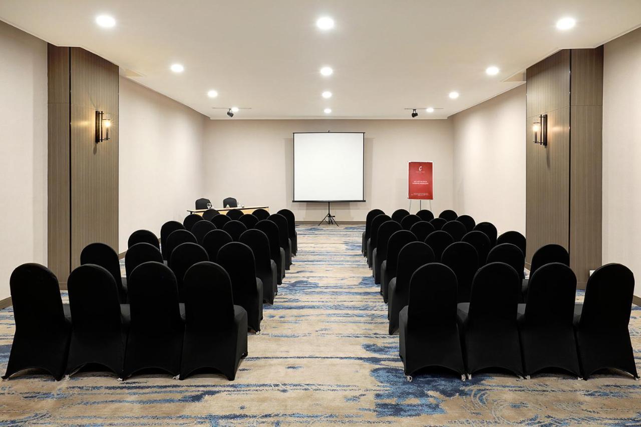 Artotel Gelora Senayan Jakarta Exterior photo